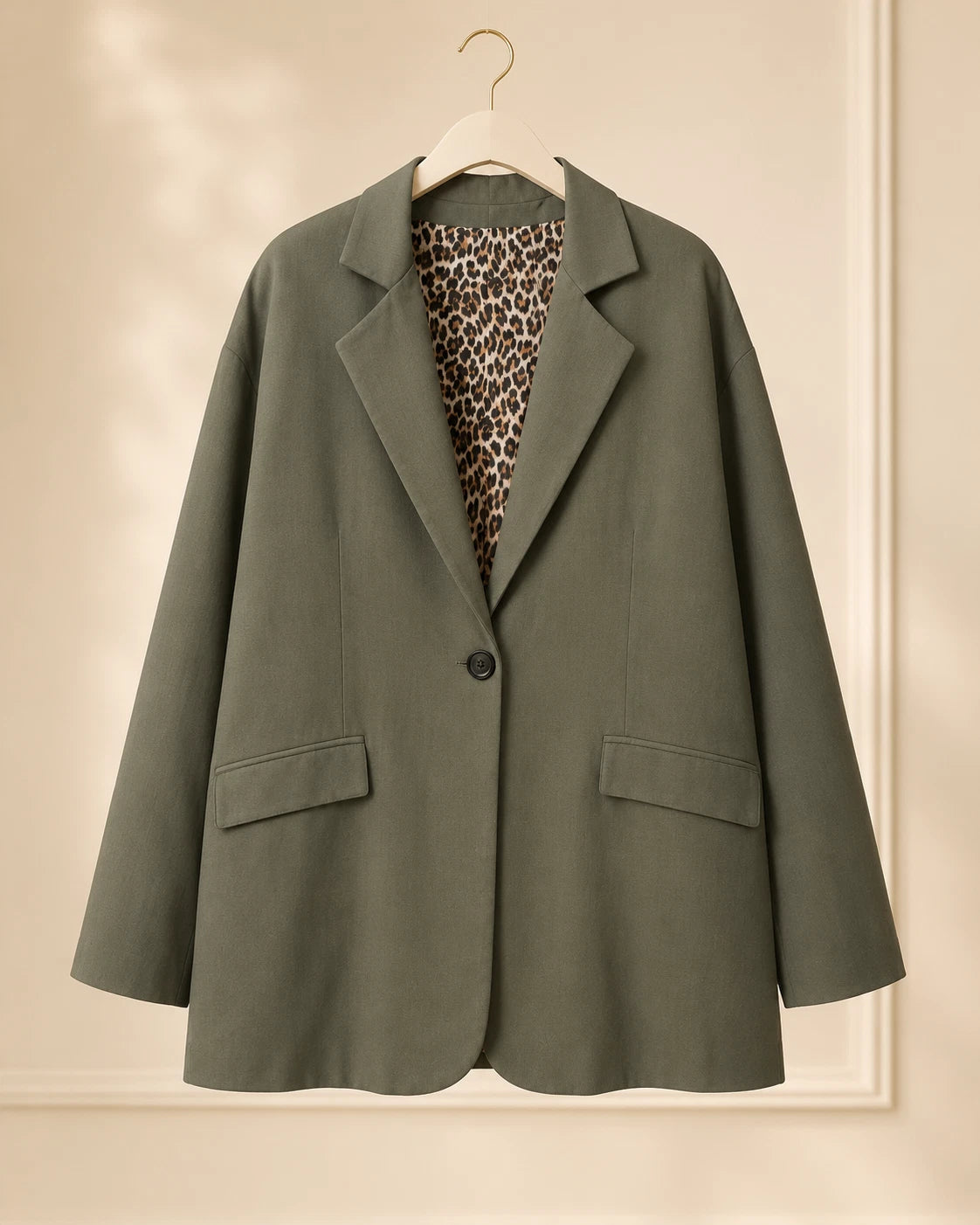 Curvy Damen Oversize-Blazer mit Leo-Futter und Stretch – Ansicht 7