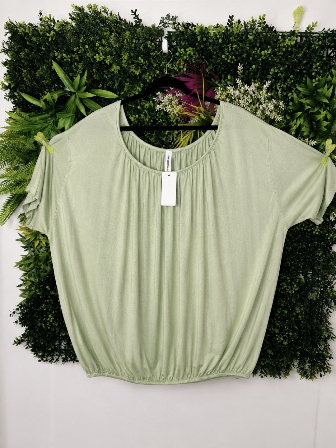 Damen Oversize T-Shirt Mintgrün Baumwolle AA 80 cm Größe 54–58 – Produktbild 1