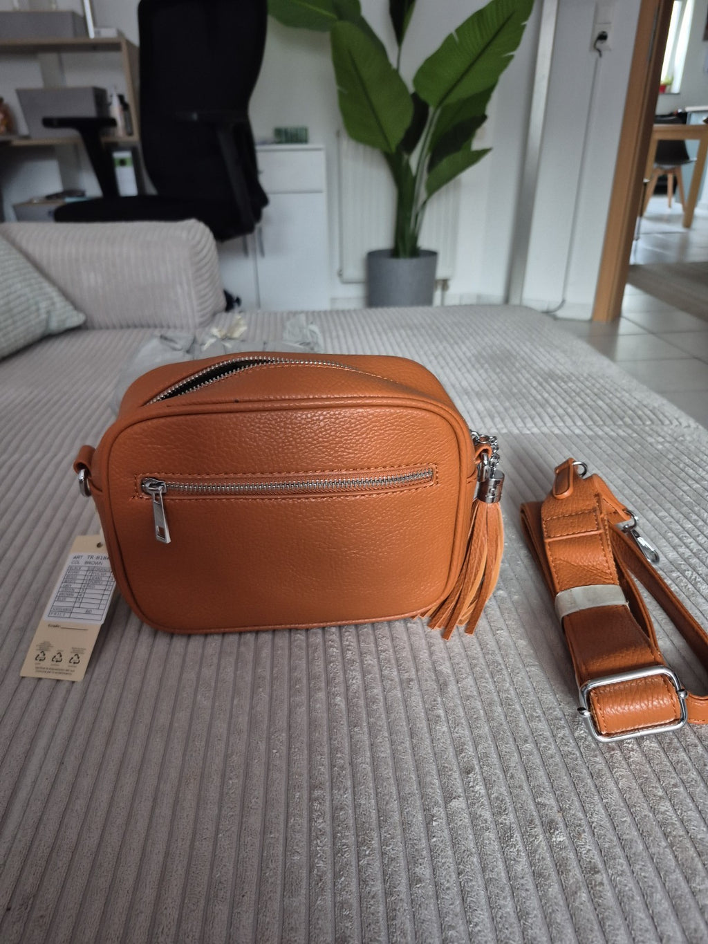 Magic Bags Firenze Damen Umhängetasche Cognac Camel Tasche Quaste – Produktbild 3