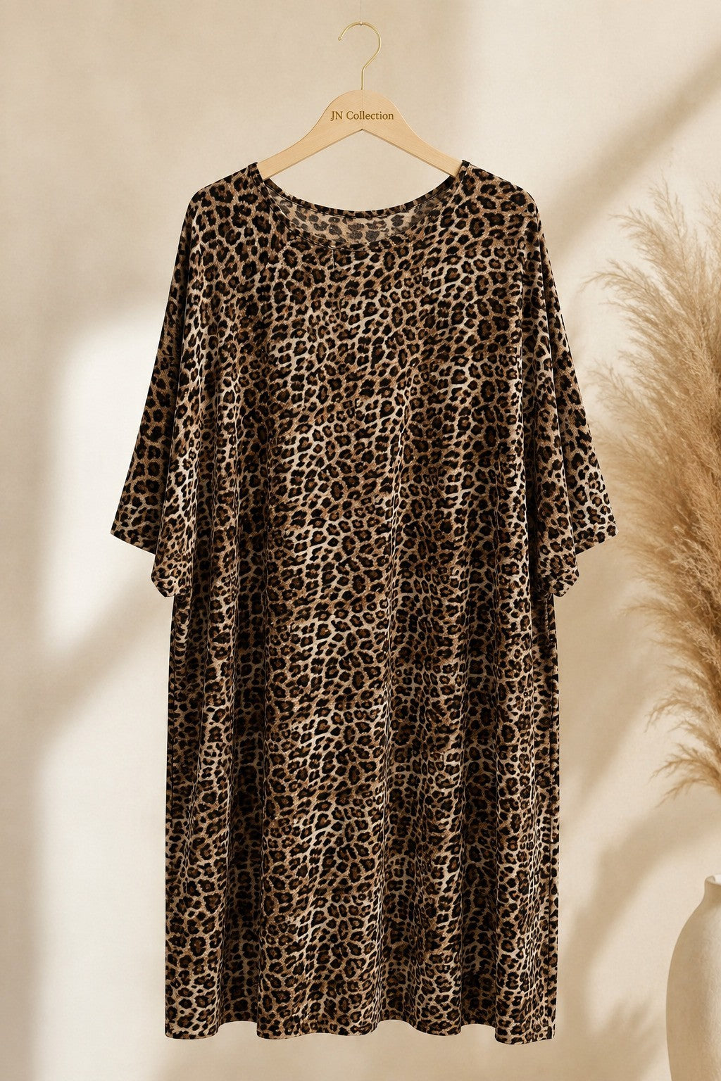 Curvy Oversize Tunika Animalprint Leo 100% Viskose weit geschnitten – Produktbild 2